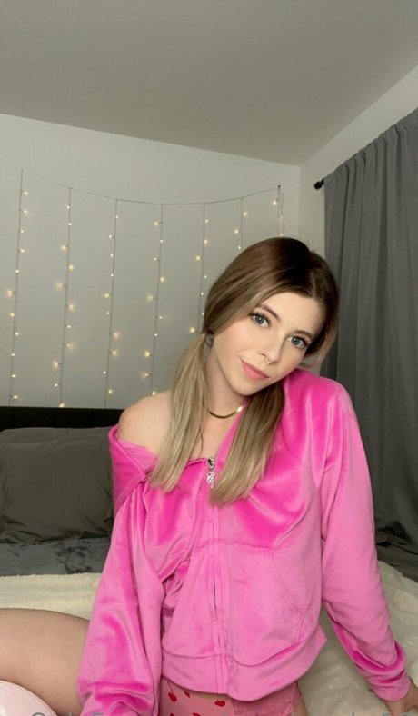 zoeybrooks18 アダルトスター アーカイブ