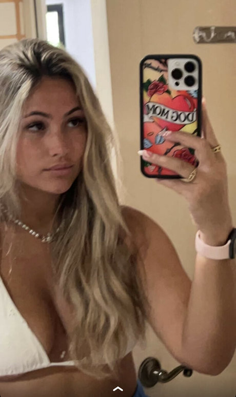 Zoe Ferguson 無料女優 写真