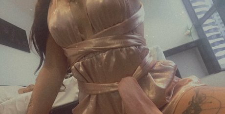 zoee12 ホット女優 写真