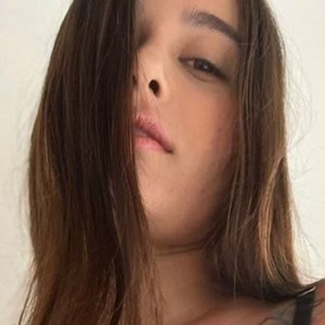 Mariana Echeverri かわいいポルノスター ギャラリー