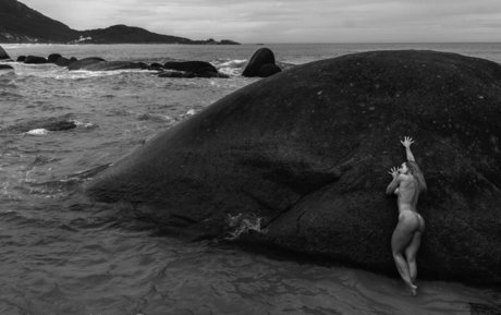 Aline Hirth ポルノスター xxx 写真