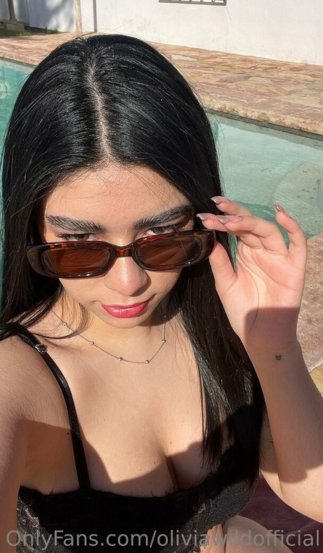 oliviawildofficial ポルノスター セクシー 画像