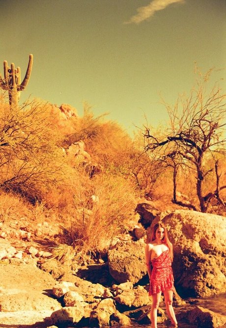 jackiejupiter ヌードのポルノスター 写真