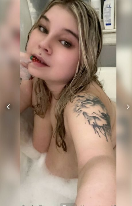 Cassosaurusrex アート女優 写真