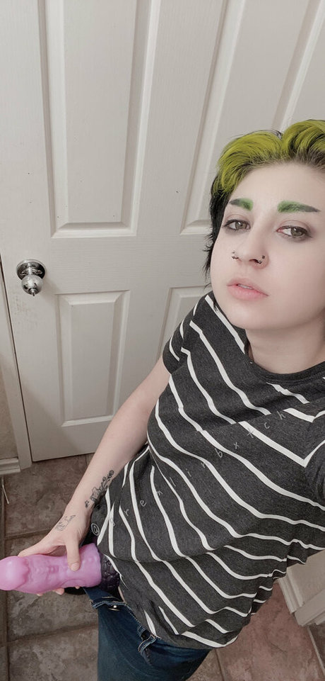 Gremlinbxtch かわいいモデル 画像