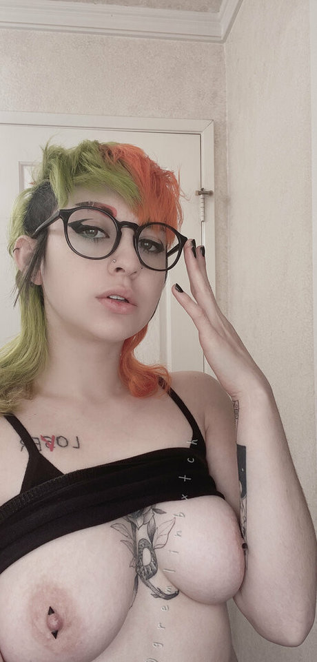 Gremlinbxtch ポルノスター パーフェクト 写真
