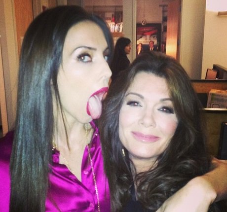 Whitney Cummings 美しいスター 写真