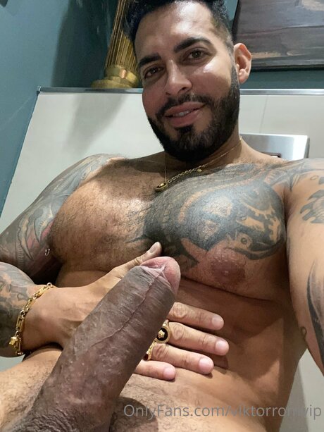Viktorromvip セクシーモデル 画像