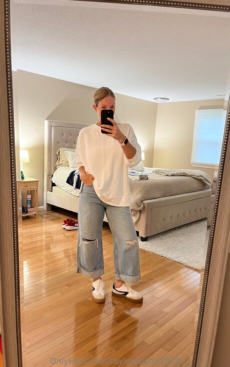 Tayloraustin1978 美しいポルノスター 写真