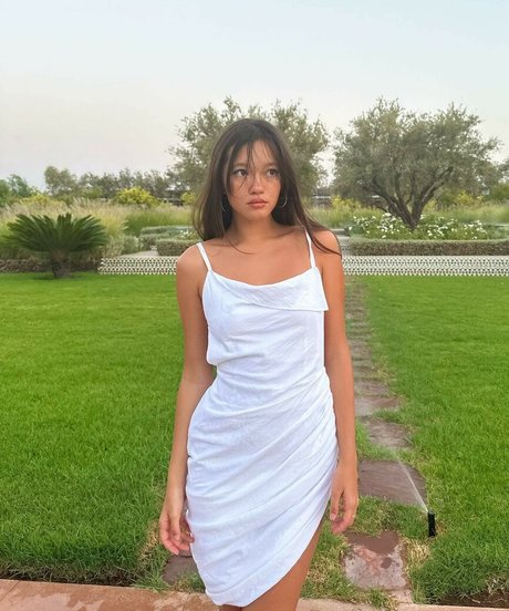 ゲイのインフルエンサーOnlyFans 美しいポルノ 画像