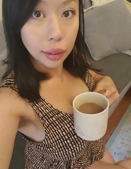 Tigerr Benson ホット女優 写真
