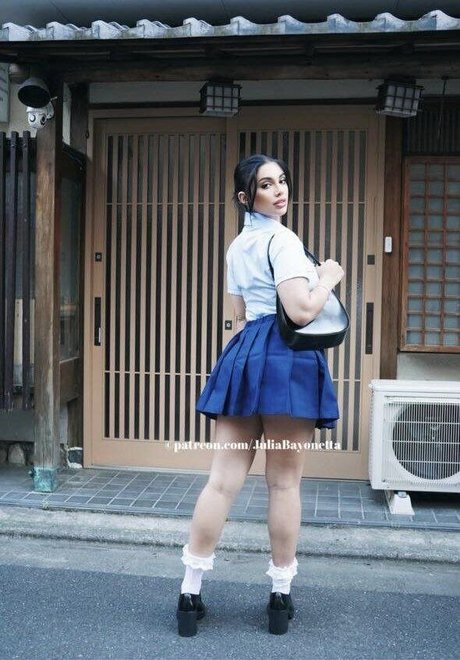 コスプレ 裸 OnlyFans セクシー裸 ギャラリー