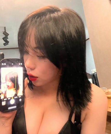 アナル熟女OnlyFans アートヌード 写真
