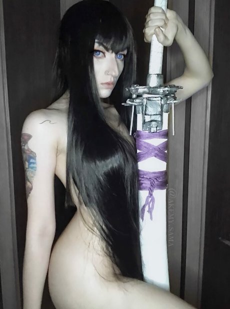 Akemy Sama ポルノモデル 写真