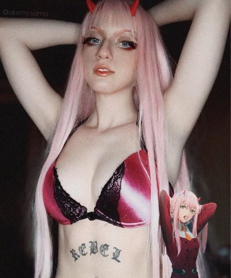 Akemy Sama かわいいスター 写真