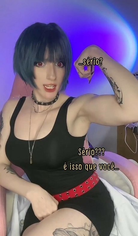 カービーキティOnlyfans ヌード ギャラリー