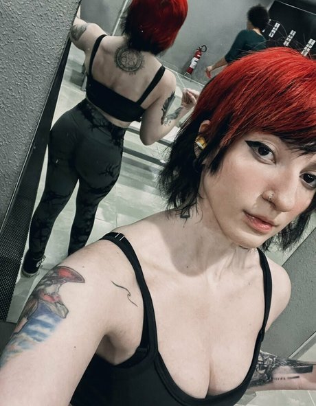 ホットなティーンオンリーファン ホットxxx 画像