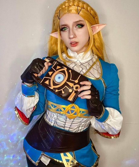 Akemy Sama 高品質のポルノスター 画像