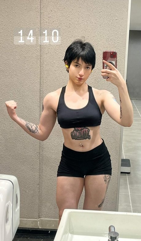 Akemy Sama セクシー女優 写真