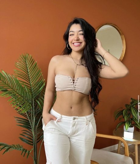 Jackie Ybarra 高品質スター 画像