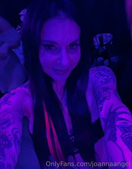 Joanna Angel ヌードモデル ギャラリー