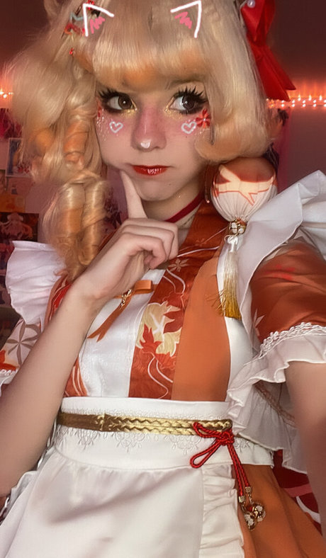 Stardustcos ポルノスター ヌード 写真