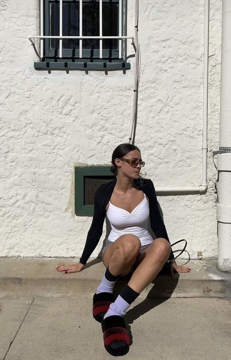 Luna Blaise エロティックモデル 写真