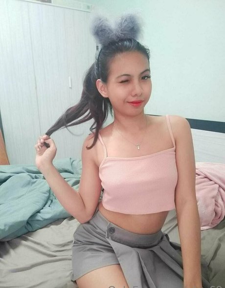 ploy69 エロティックなスター 写真