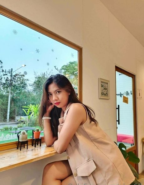 ploy69 トップ女優 写真