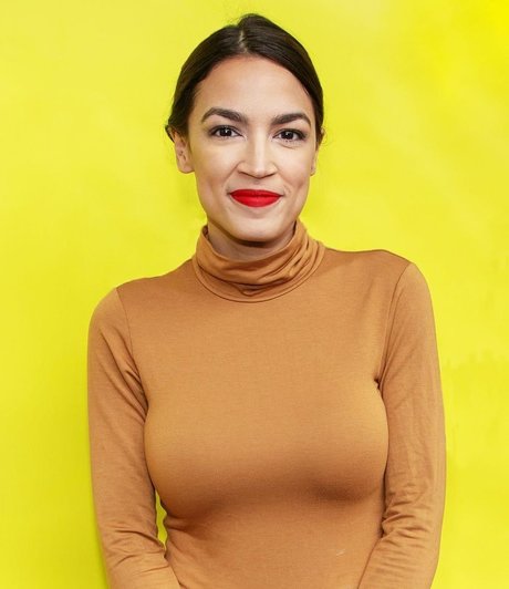 Alexandria Ocasio Cortez アダルトスター 写真