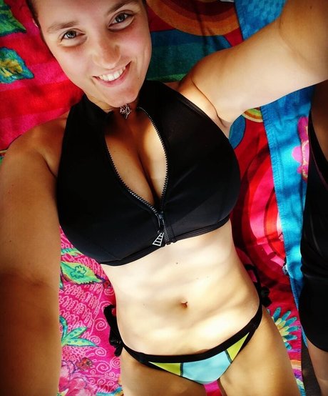 silvi silvilein セックスポルノスター 写真
