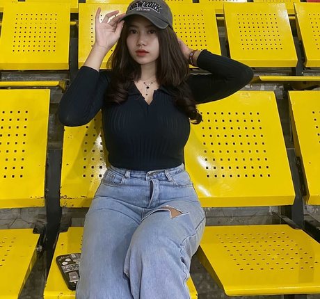 Elvara Caliva ホット女優 写真