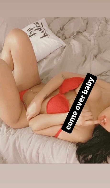 sarcasmqueenn 素敵なモデル 画像
