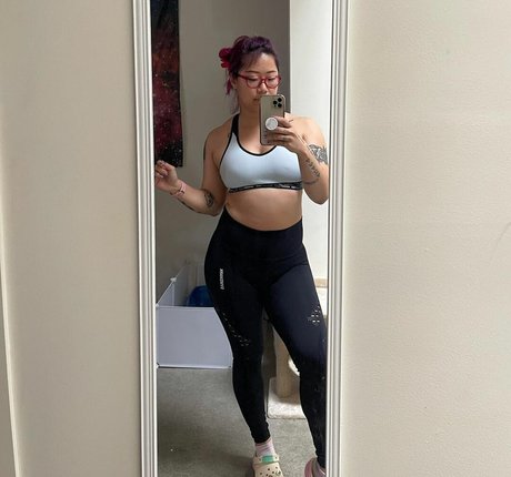 Stella Chung ホット女優 写真