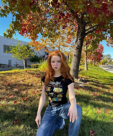 Francesca Capaldi 最高の女優 画像