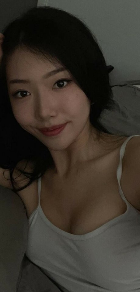 Sojyoo ポルノスター 可愛い 写真