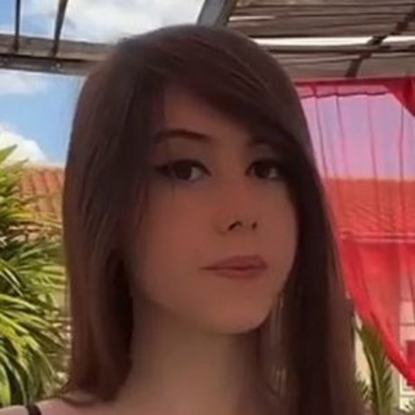 Sayuri Mattar 独占スター ギャラリー
