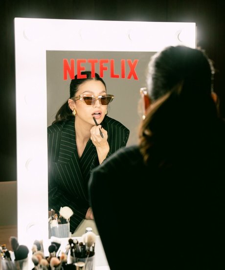 Ursula Corbero 完璧なスター 写真