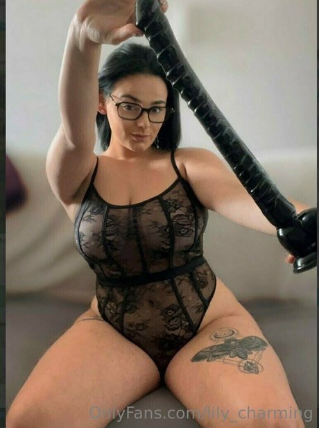 アジアンシスターOnlyFans パーフェクト 写真