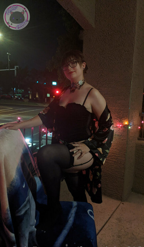 violet613videos 独占ポルノスター 写真