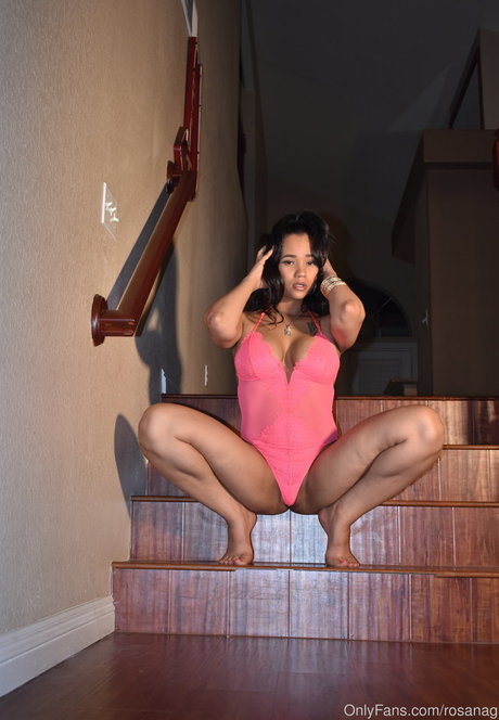 Redroselacubana トップ女優 画像