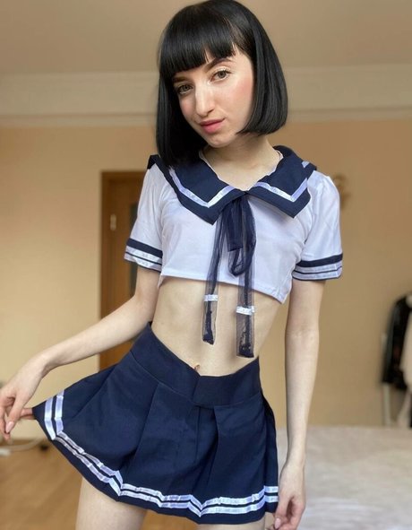 sandrateilorr かわいいモデル 画像