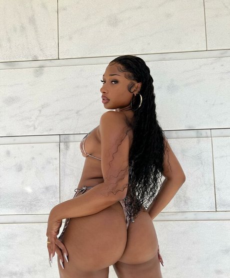 Megan Thee Stallion 素敵なモデル 写真