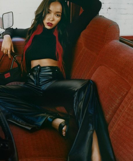 Tinashe 女優 写真