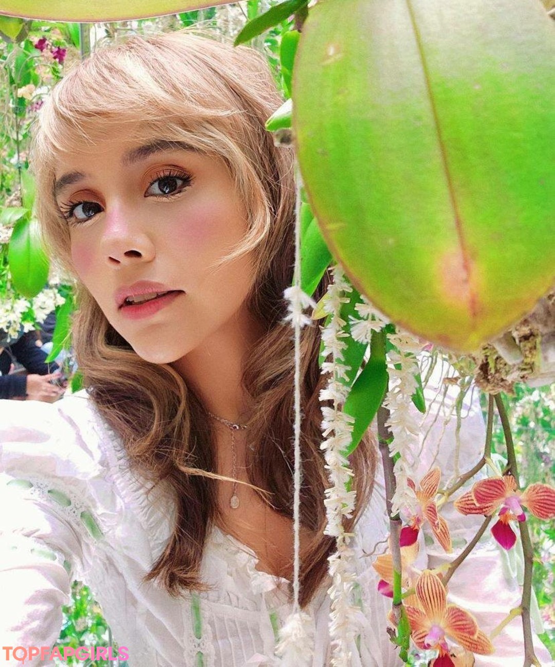 タンオンリーファン アート裸 写真