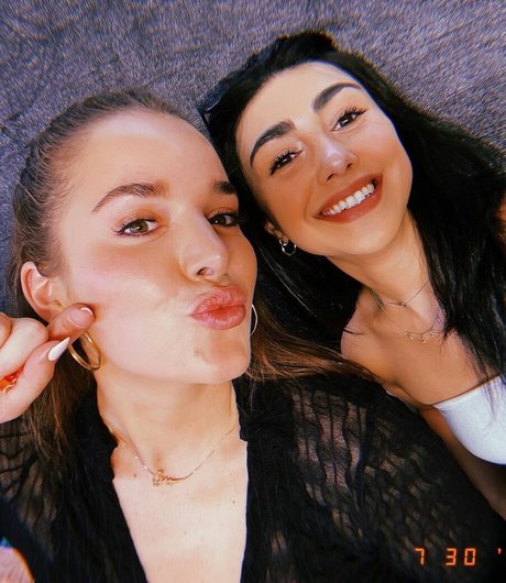 Alexa Mansour エロティックなモデル 写真
