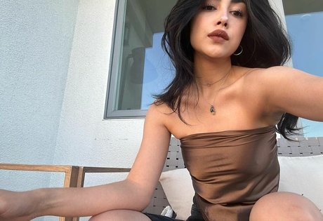 Alexa Mansour ポルノスター セクシー 写真