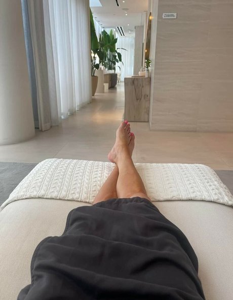 Charlotte Flair ヌードのポルノスター 写真