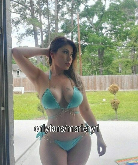 Marleny1 top profile image