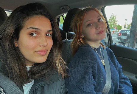 Isabella Dorta エロティック女優 アーカイブ